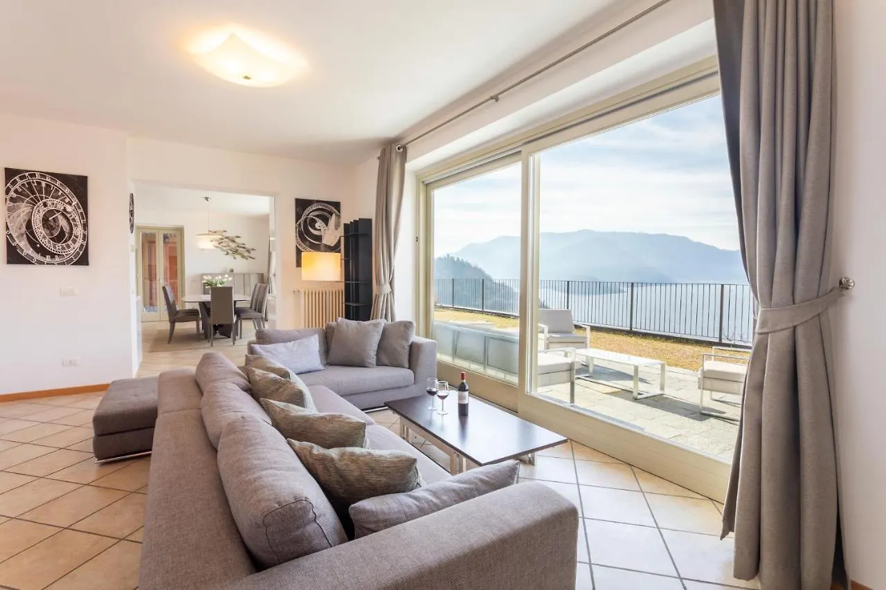 Il Patio Varenna Pool Apartment Sleeps 6 Perledo